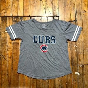 CUBS 5th & Ocean T-Shirt Women's S Heather Gray Graphic Print Pullover Comfort